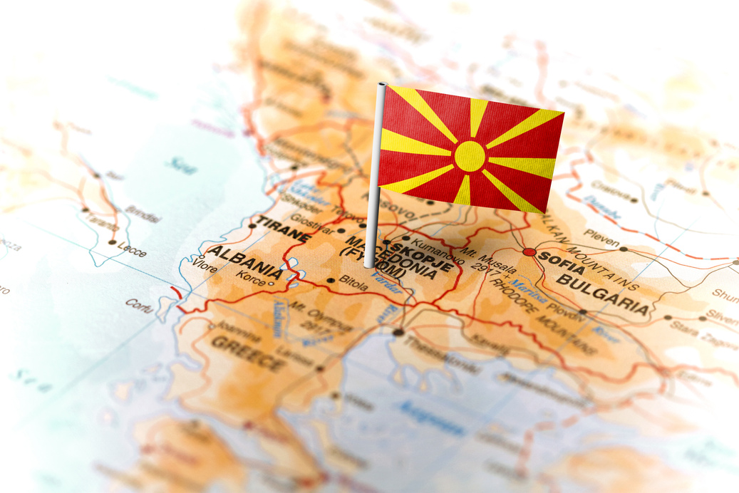 Macedonia pinned on the map with flag